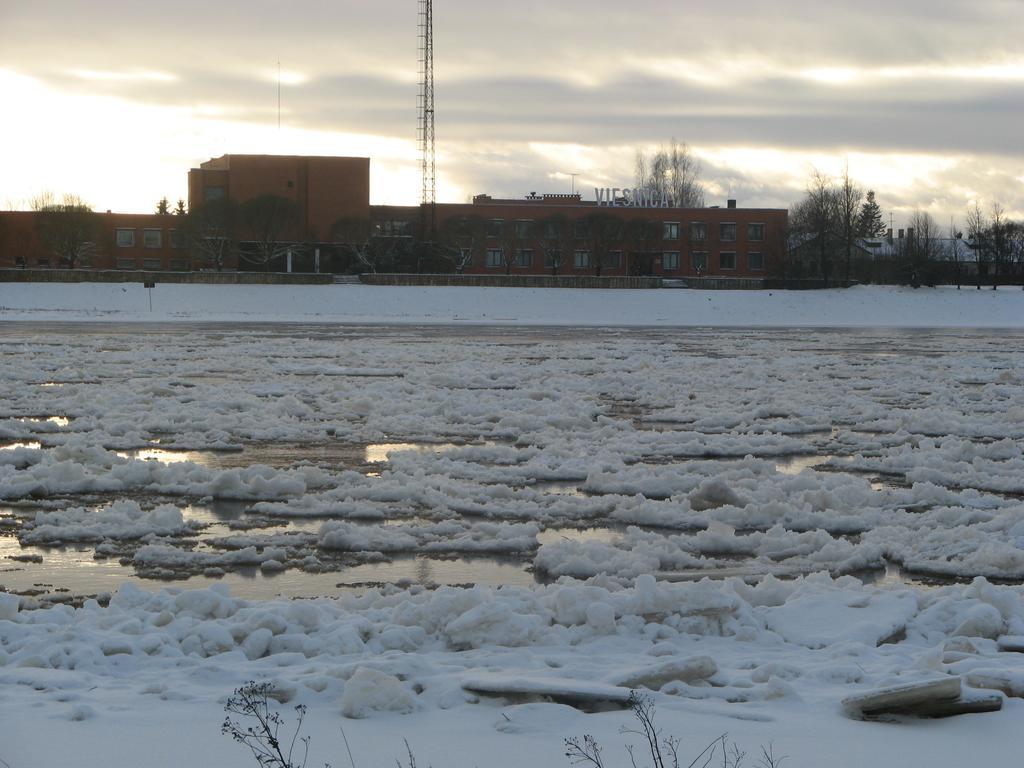 Daugavkrasti Hotel Jēkabpils المظهر الخارجي الصورة