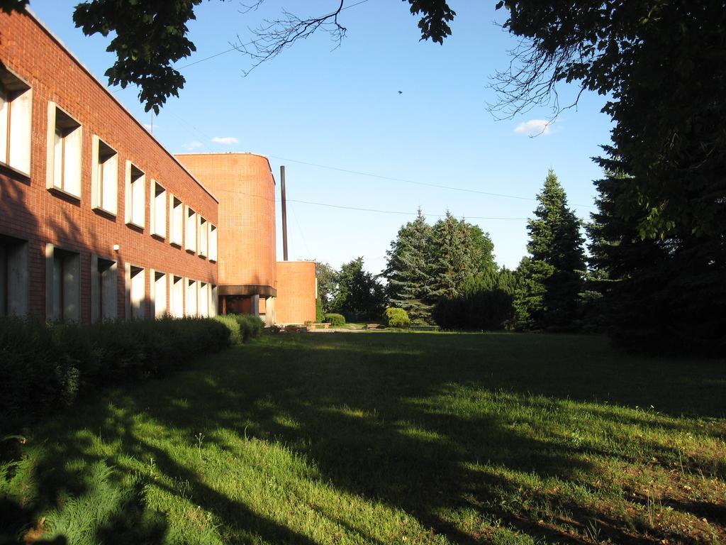 Daugavkrasti Hotel Jēkabpils المظهر الخارجي الصورة